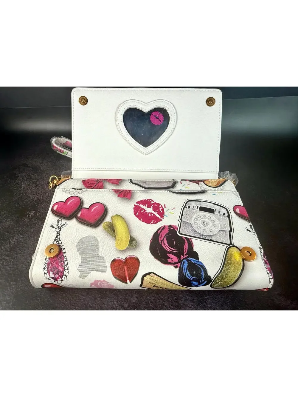 RARE HTF Betsey‎ Johnson Kitsch Foodie Novelty Hearts Crossbody Bag Sample